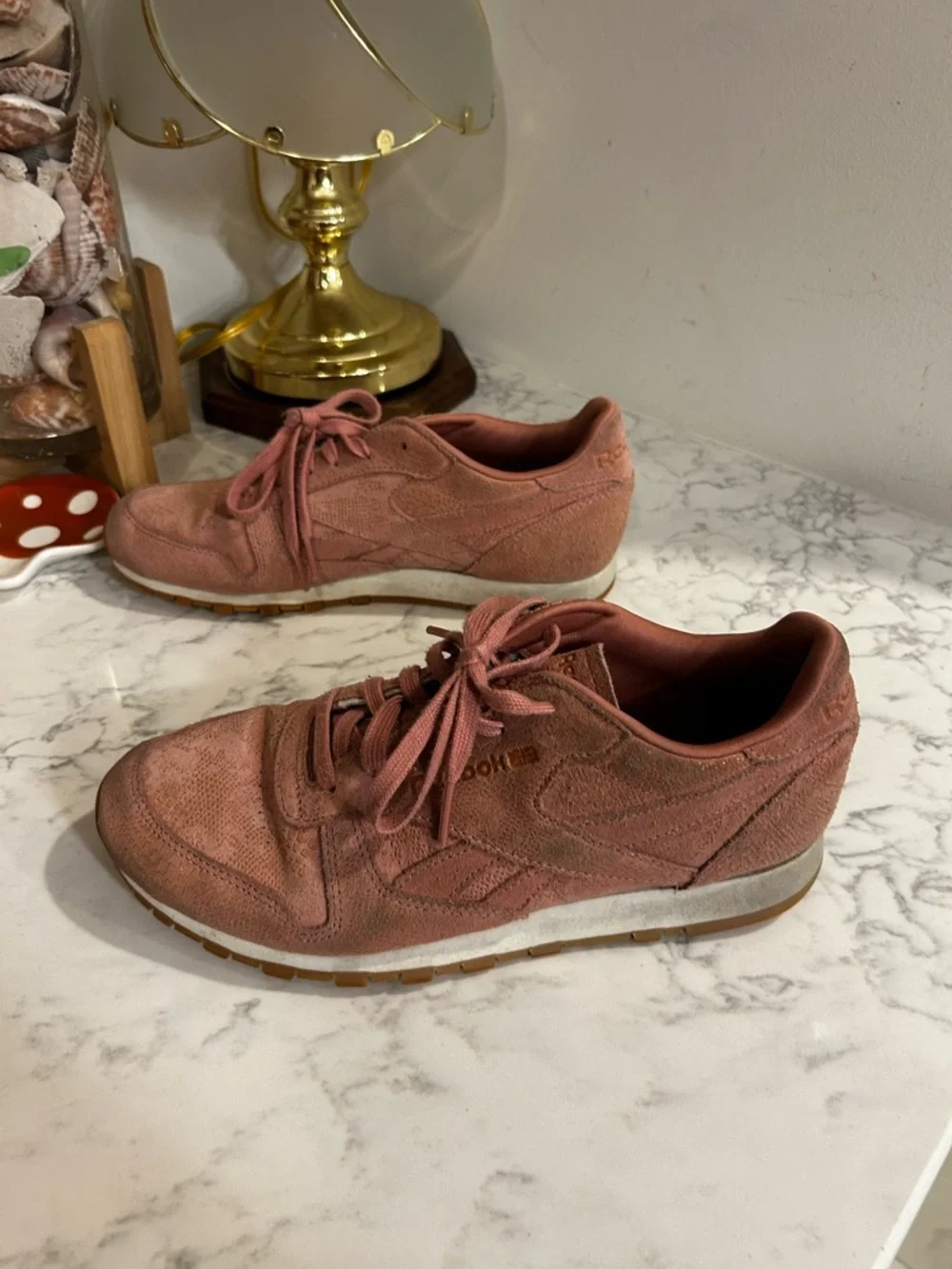Reebok Classics Leather Clean Exotics Sandy Rose Women's Size‎ 8.5